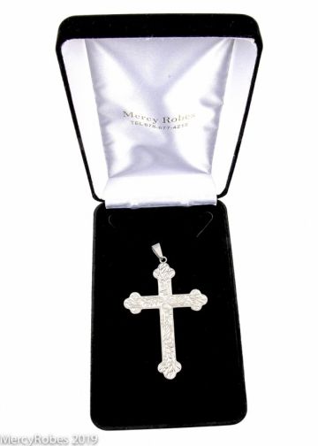 Pectoral Cross Style Subt106S